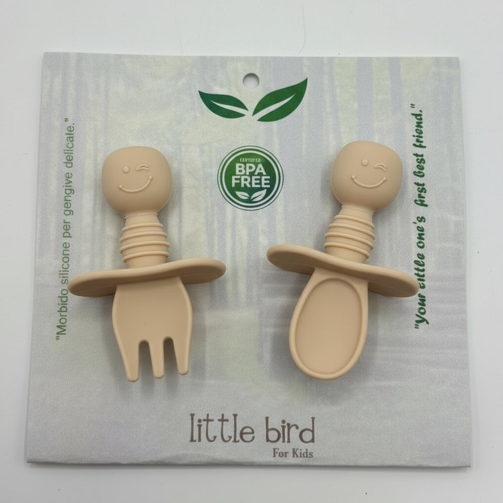Set Posate Svezzamento 2-in-1 in Silicone BPA Free Beige - Forchetta e Cucchiaio Massaggiagengive Little Bird