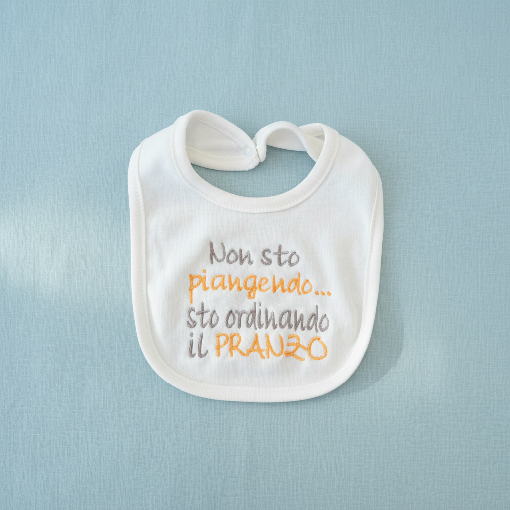 Flat lay Pranzo bib