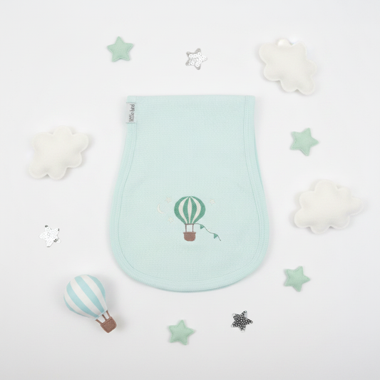 Telospalla celeste mongolfiera verde flat lay