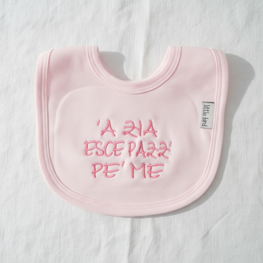 Flat lay bavetta 'A Zia Esce Pazz' Pe' Me