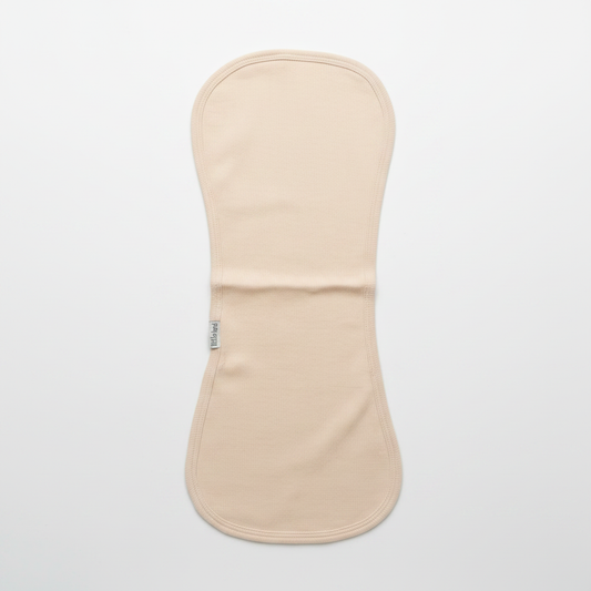 Telospalla beige aperto su sfondo bianco