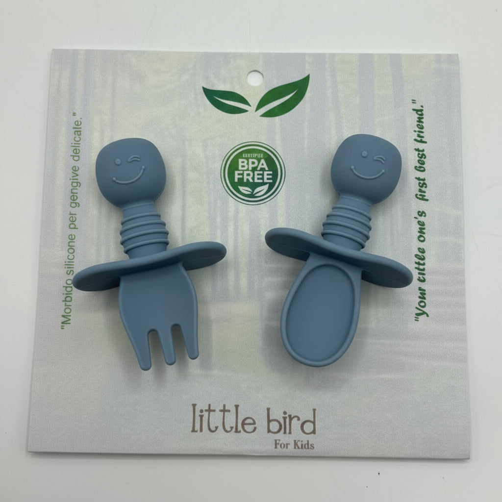 Set Posate Svezzamento 2-in-1 in Silicone BPA Free Dusty Blue - Forchetta e Cucchiaio Massaggiagengive Little Bird