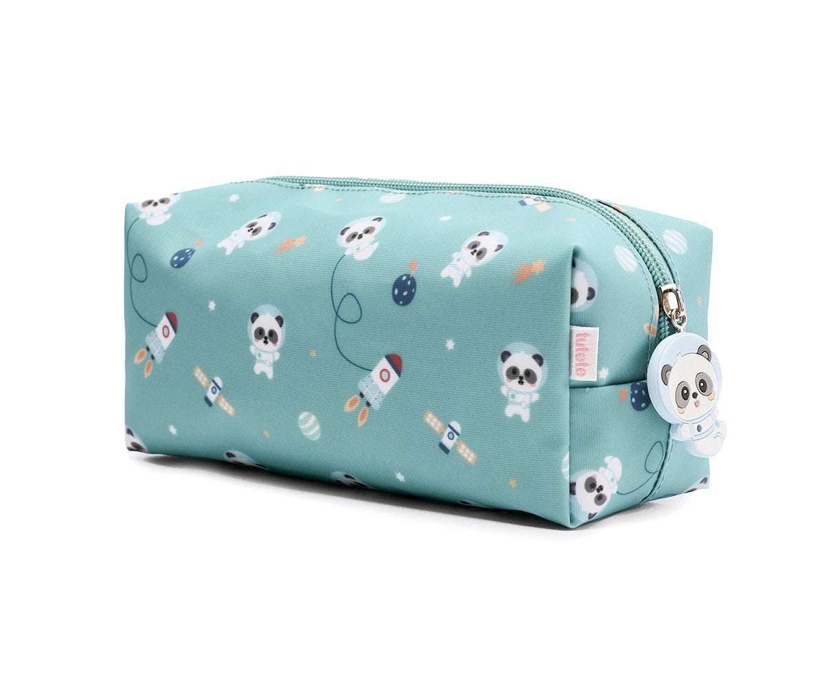 Astuccio Box Pandas in Space Tutete - vista 3/4 verde acqua con all-over pandine astronaute e razzi, zip teal, ciondolo panda astronauta silicone
