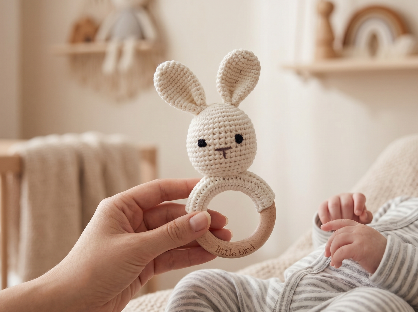 Sonaglino Coniglietto Amigurumi e Legno Naturale - Little Bird