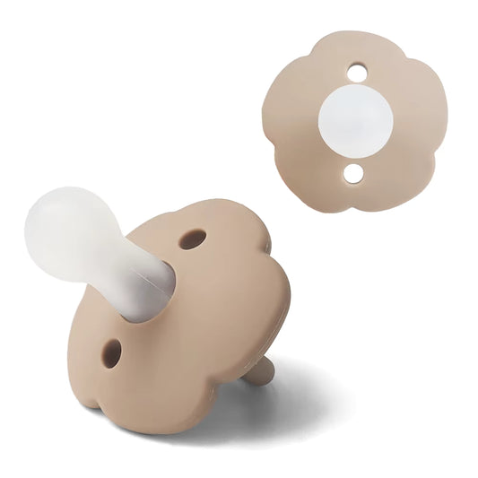 Ciuccio Morbido in Silicone a Fiore per Neonati Beige - Comfort e Stile Colore Argilla