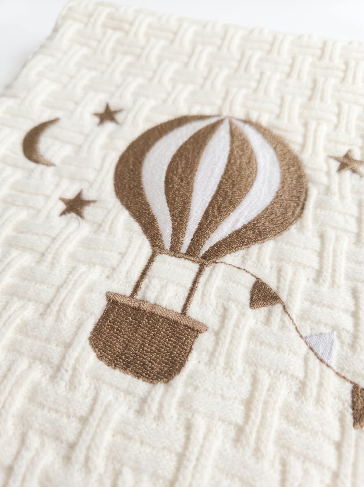 Little Bird - Couverture en fil Montgolfière Verte Personnalisée avec Nom - Coton Naturel - Berceau Landau Écharpe - Cadeau de Naissance