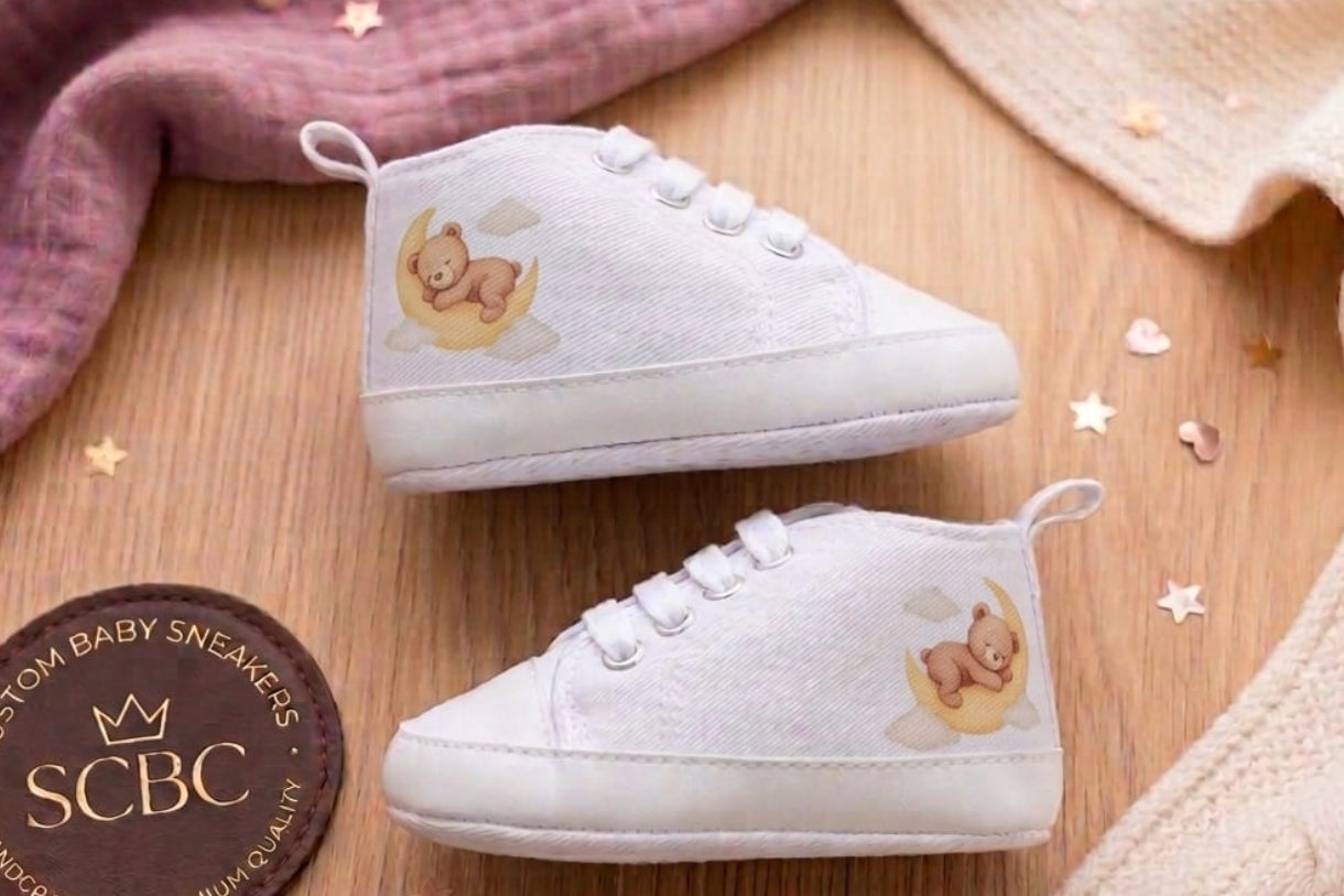 Scarpine Culla Orsetto sulla Luna - Personalizzabili con Nome - Idea Regalo - Little Bird