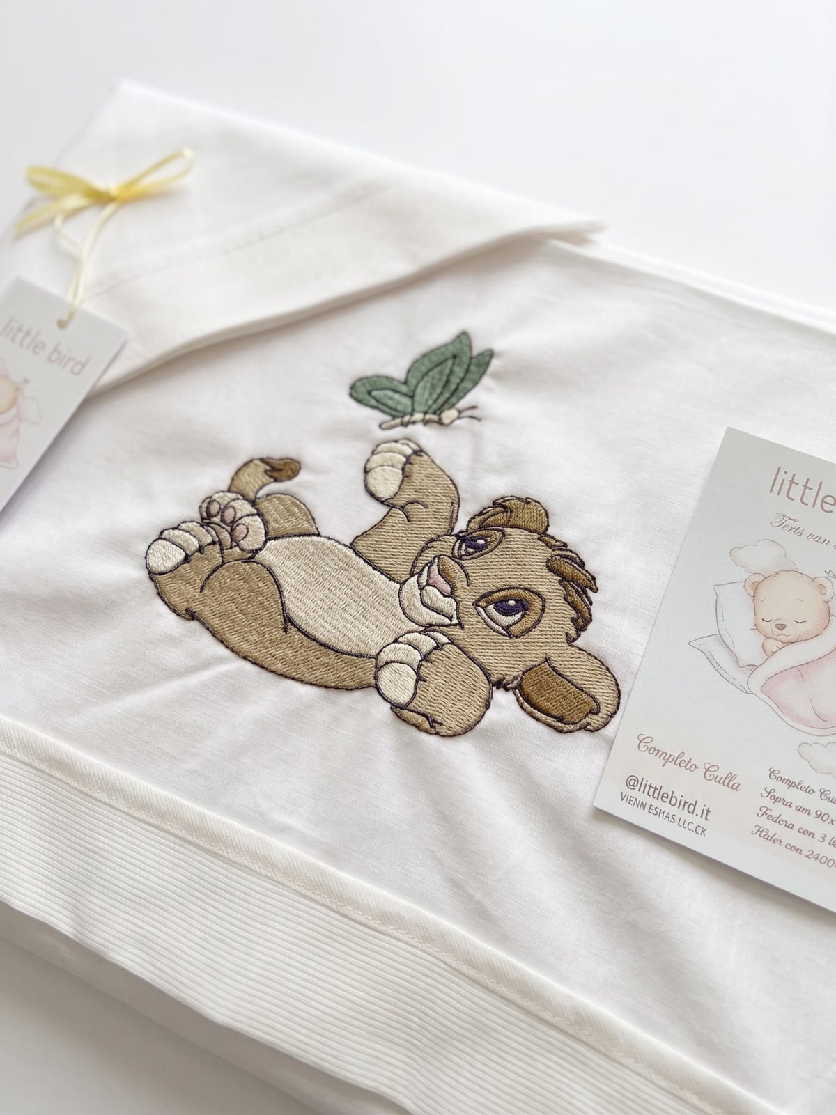 Little Bird - Lenzuolino Simba con Farfalla Personalizzabile con Nome - Cotone 100% - Carrozzina o Culla Neonato - Regalo Nascita