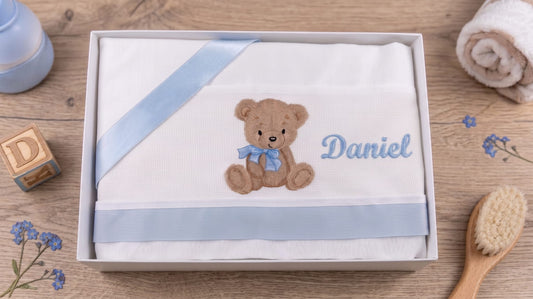 Little Bird - Lenzuolino Orsetto Personalizzabile con Nome - Cotone 100% - Carrozzina o Culla Neonato - Regalo Nascita