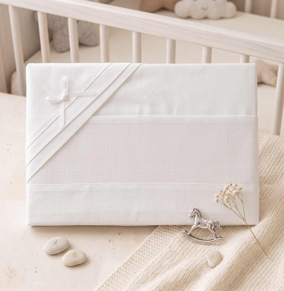 Little Bird - Lenzuolino Bianco Personalizzabile con Nome - Cotone 100% - Carrozzina o Culla Neonato - Regalo Nascita