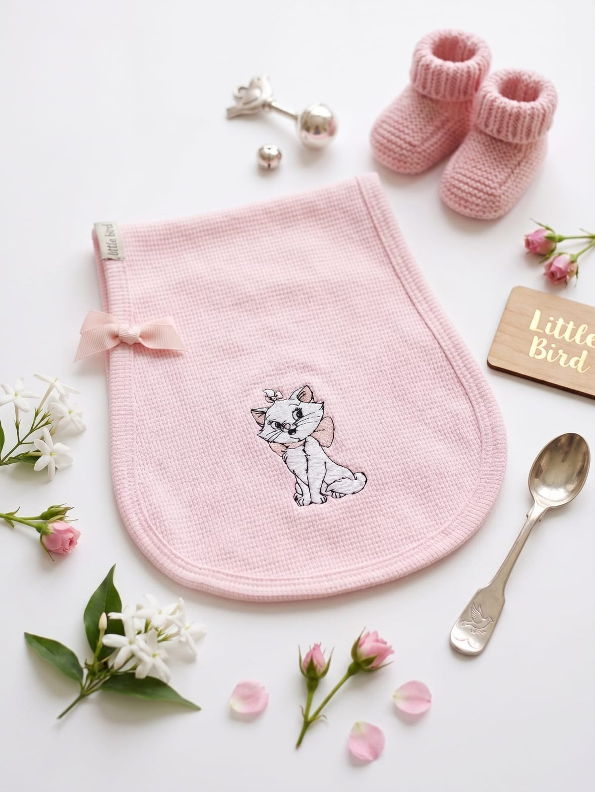 Little Bird - Couverture d'épaule Ourson avec ballons - 100% Coton Hypoallergénique - Personnalisable
