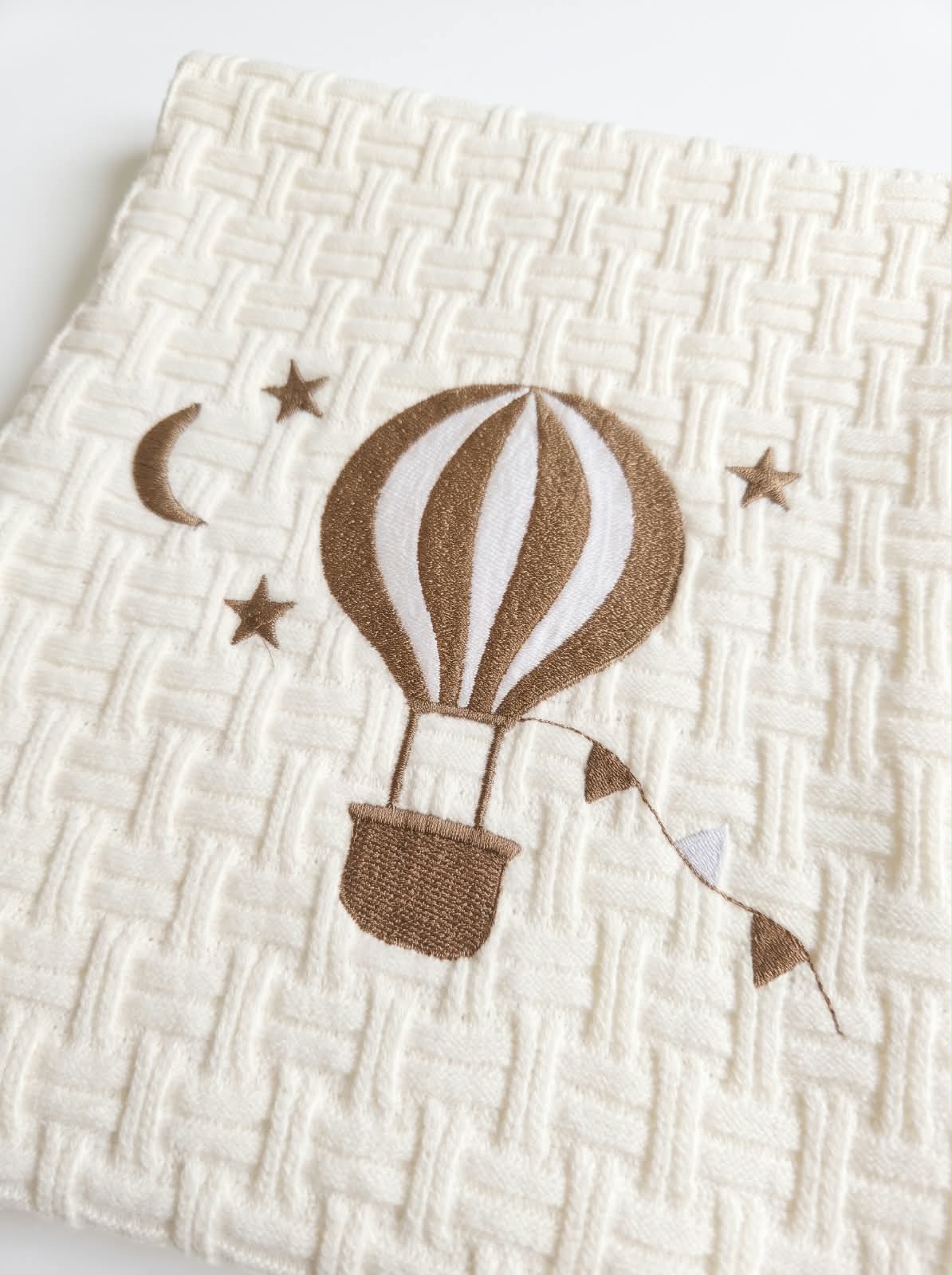 Little Bird - Couverture en fil Montgolfière Verte Personnalisée avec Nom - Coton Naturel - Berceau Landau Écharpe - Cadeau de Naissance