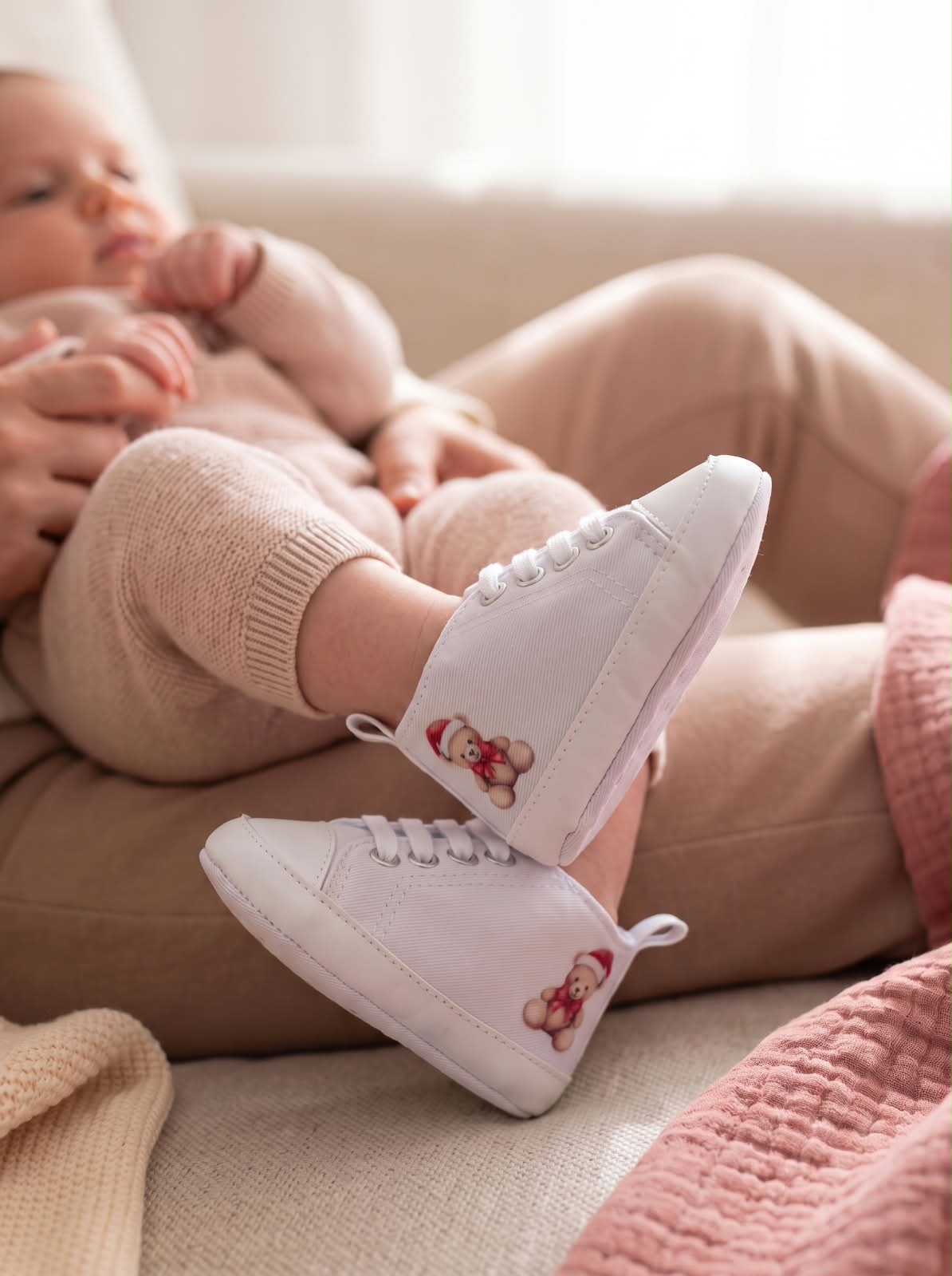 Scarpine Culla Orsetto Natalizio - Personalizzabili con Nome - Primo Natale - Little Bird