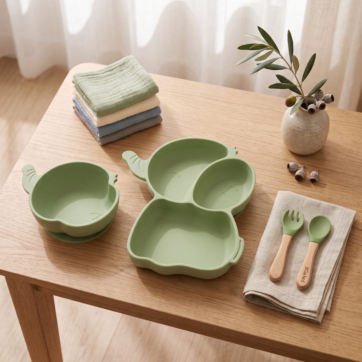 Set pappa elefante verde - lifestyle tavolo