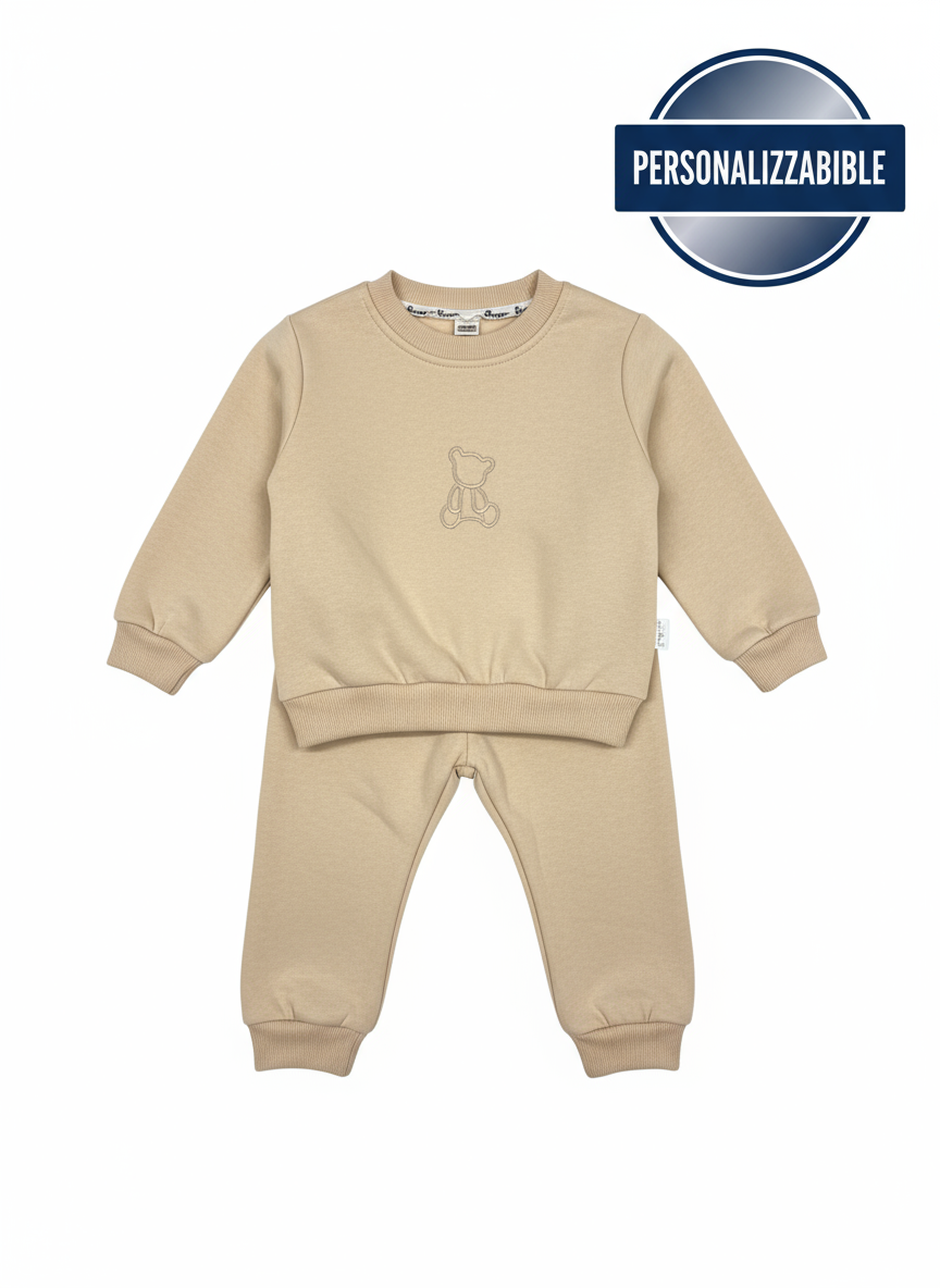 Completino sfondo bianco