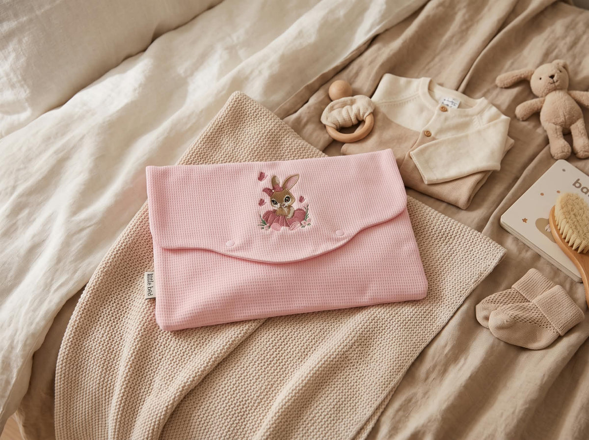 Little Bird - Busta Cambio Neonato e Nido Personalizzabile Ricamata Coniglietta - Organizer Borsa Parto