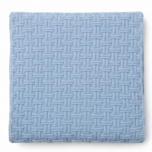 Copertina Griglia Celeste sfondo bianco