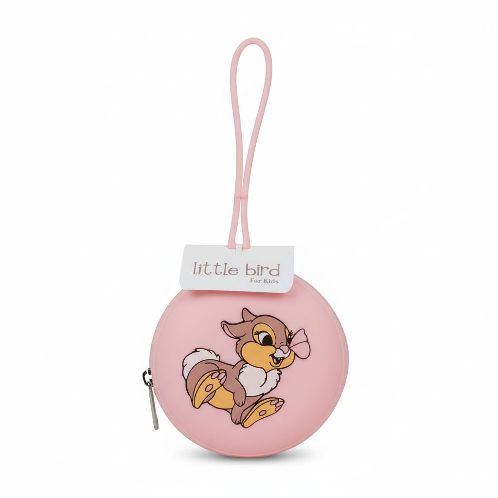 Portaciuccio Tamburino in silicone rosa su sfondo bianco