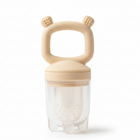 Ciuccio Frutta Orsetto Beige sfondo bianco