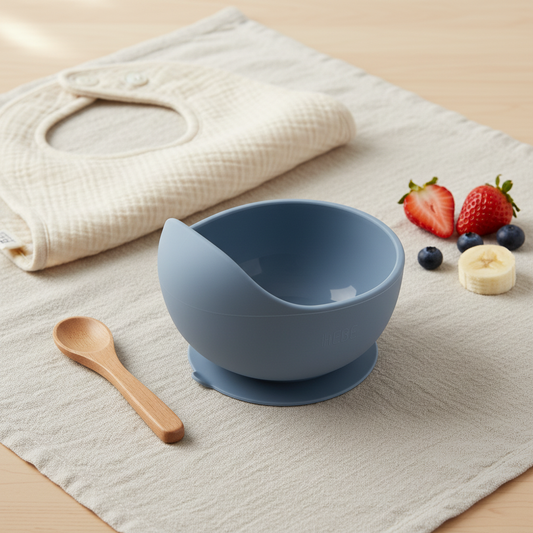 Ciotola con ventosa dusty blue flat lay