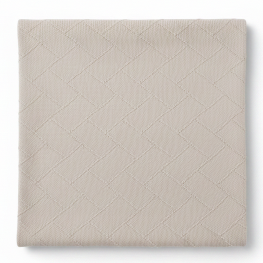 Copertina Scacchi Beige sfondo bianco