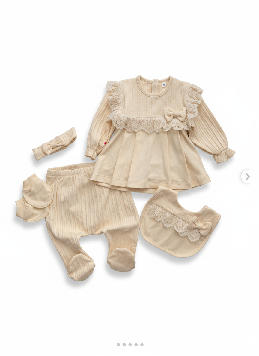 Set Completo Neonata Panna - Vestitino con Volant + Pantaloncini + Fascia + Calzini