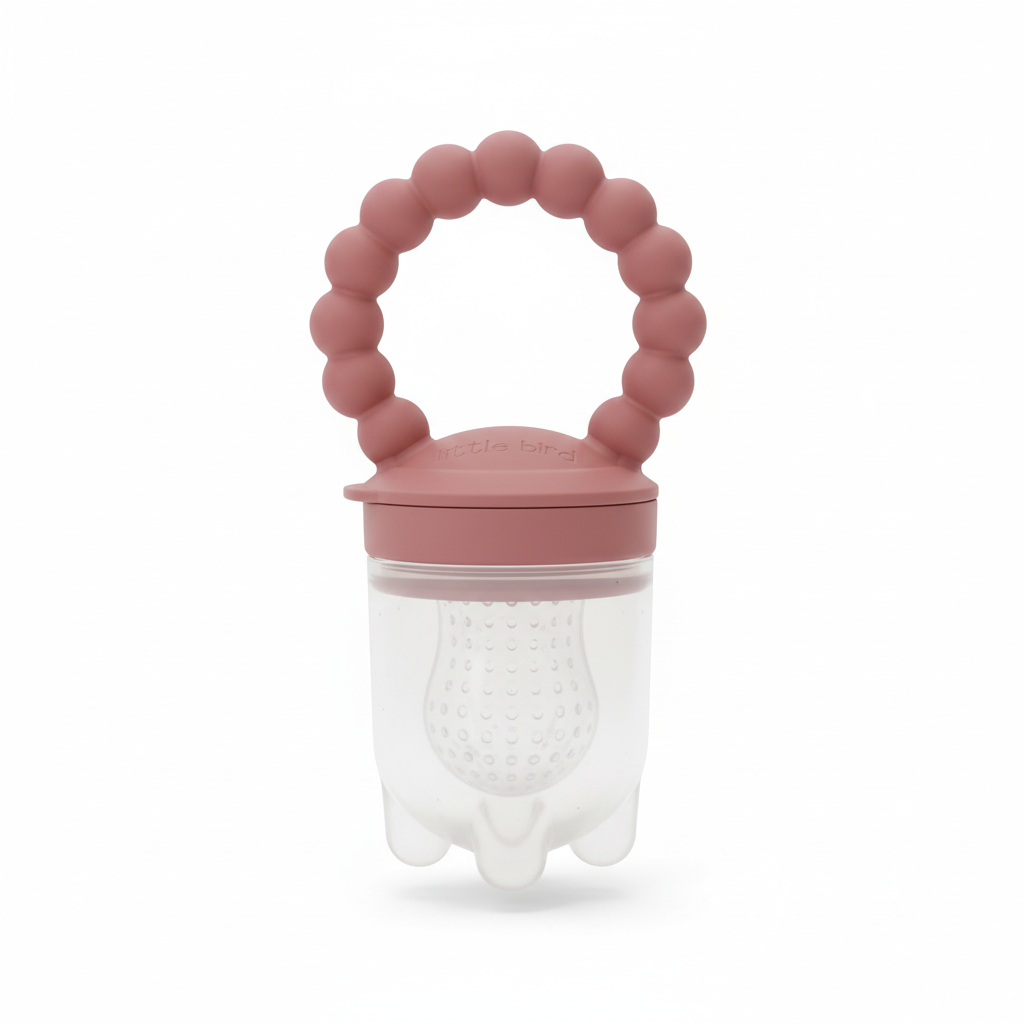 Ciuccio frutta dark pink in risalto su sfondo bianco