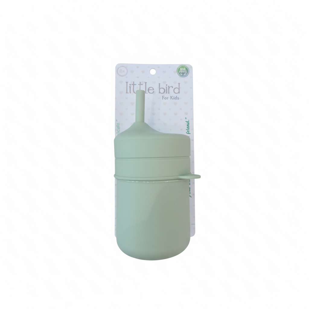 Bicchiere in silicone verde salvia con cannuccia e packaging Little Bird