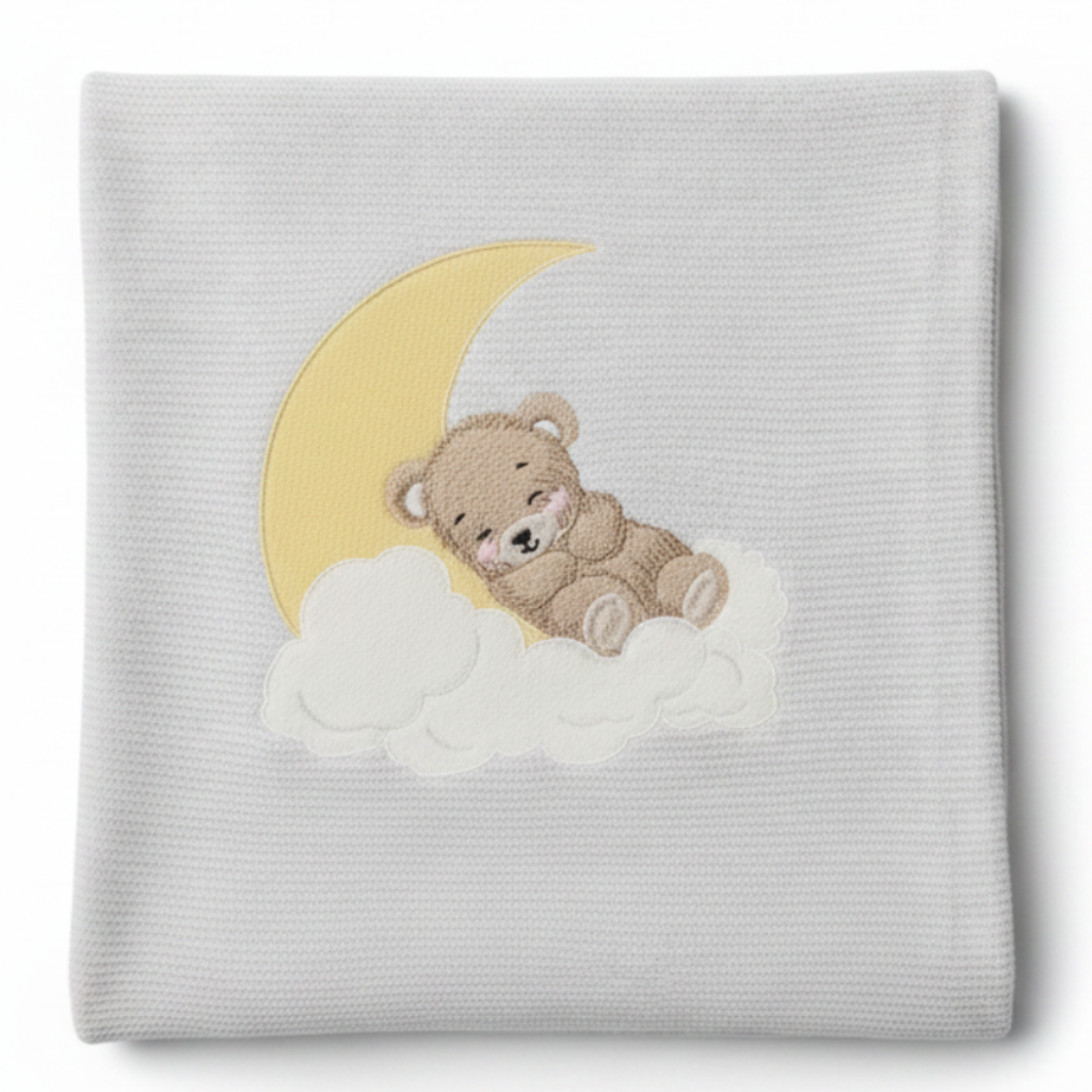 Copertina Orsetto sulla Luna sfondo bianco