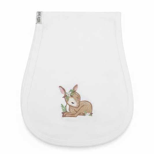 Telospalla bianco con ricamo Bambi su sfondo bianco